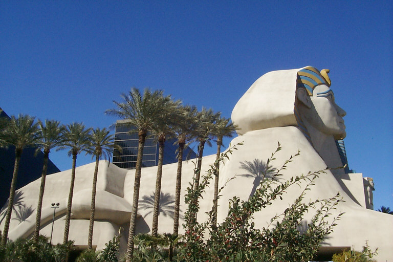 LUXOR Sphinx II