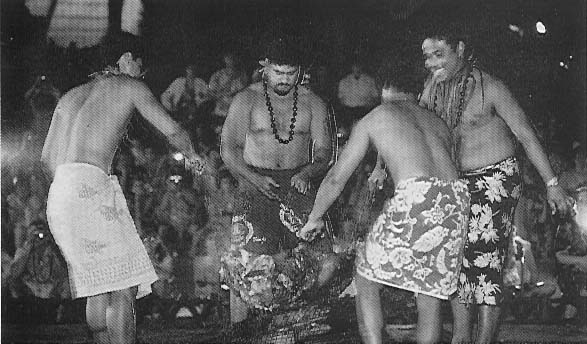 P90_0.jpg (51855 bytes)