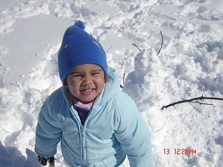 anjoli and her snowalien