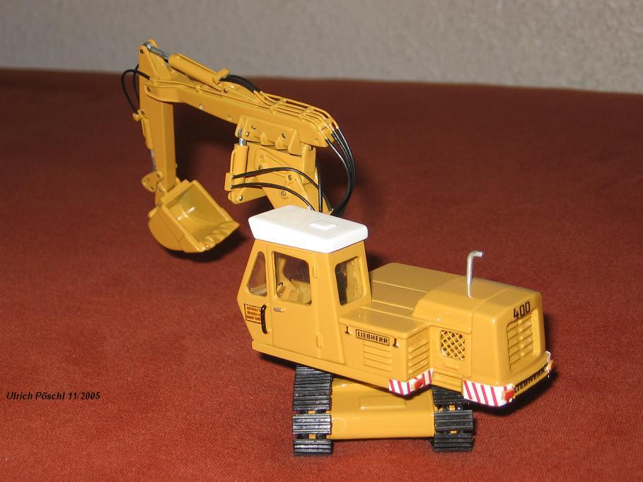 R 400
