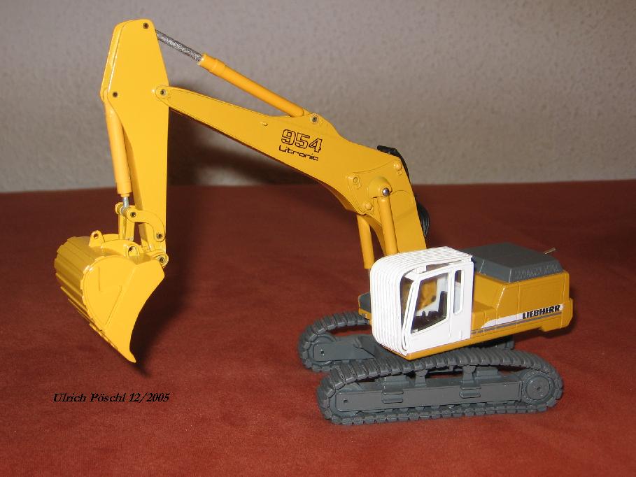 R 954