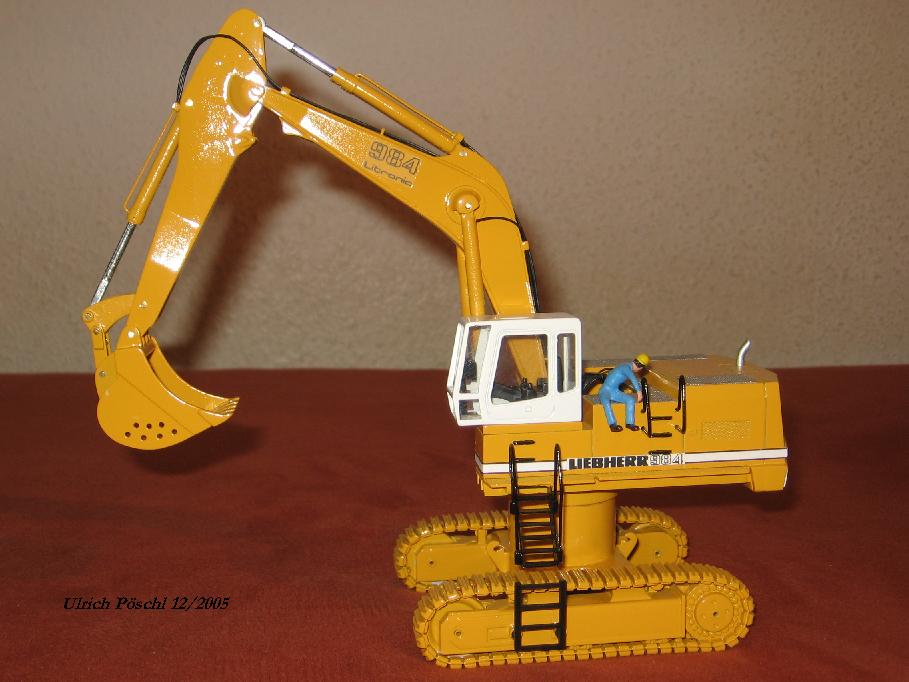 R 984