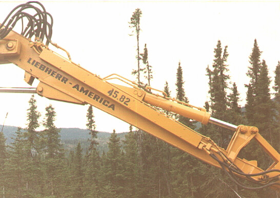 R 925