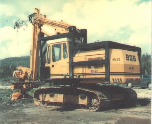 R 925