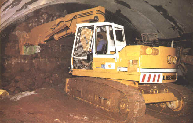 R 902 HD