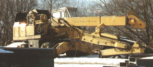 A 921
