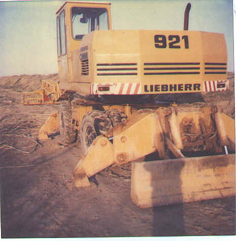 A 921 C