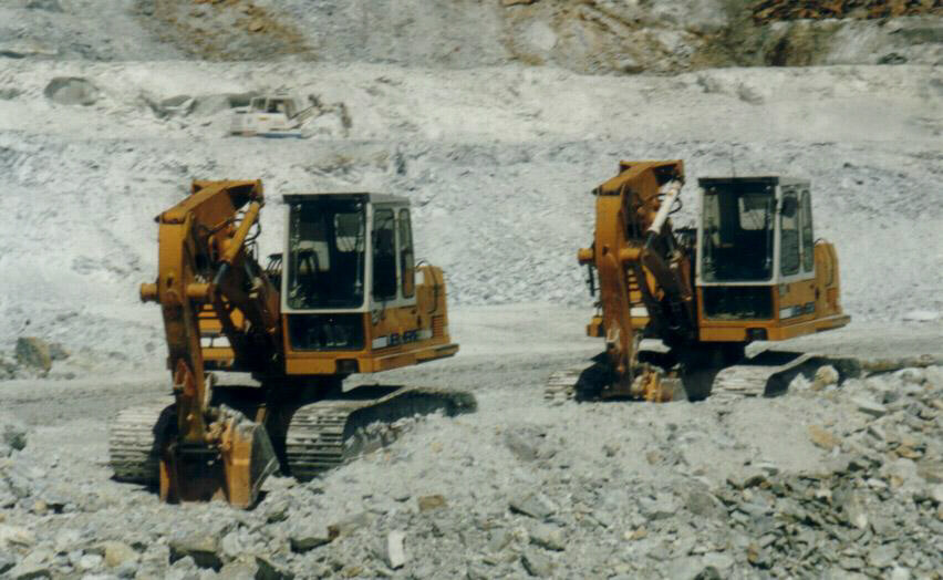 R 900 B