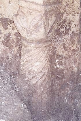Detail of a column decorating a window tomb