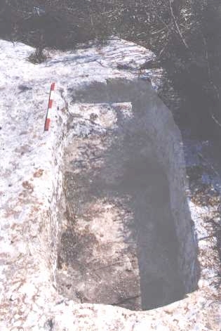 Floor Tomb at il-Wied ta' Kandja