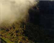 machupicchu1.jpg (8447 bytes)
