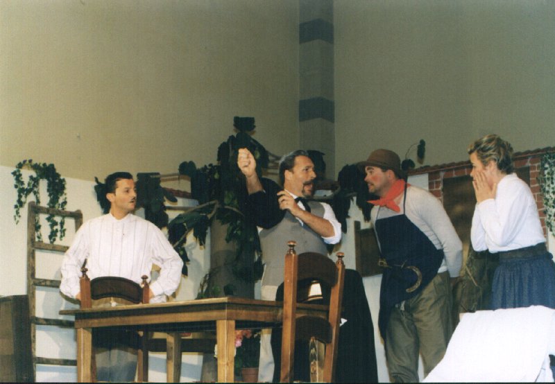 Scena dal primo atto.
