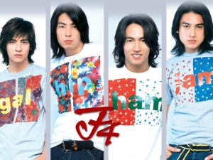 F4