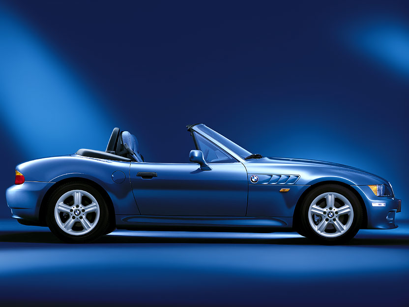 Blue BMW Z3 picture