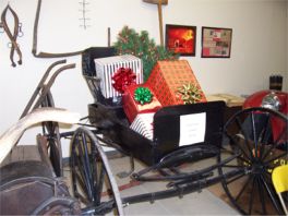 1800s carriage with presents