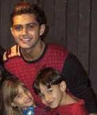 Thiago e irm�os, Lucas e Lyandra