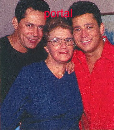 Leandro, Leonardo e m�e Carmem