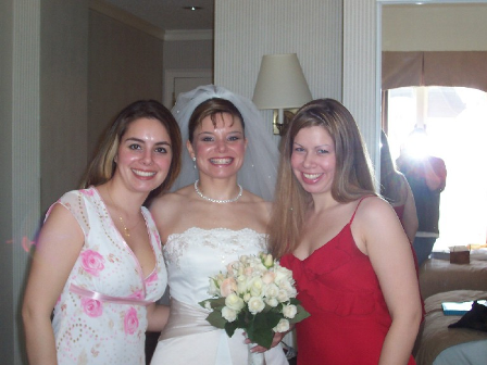 Leigh, Laura, and I together for one final pose before the walk down the aisle