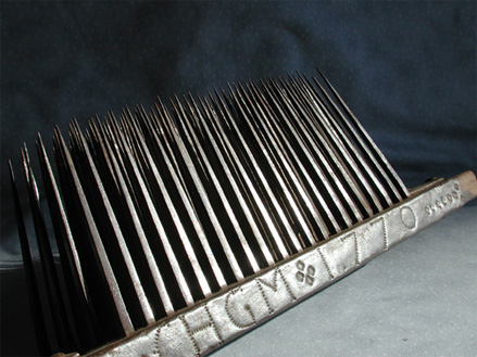 1770 Flax Comb