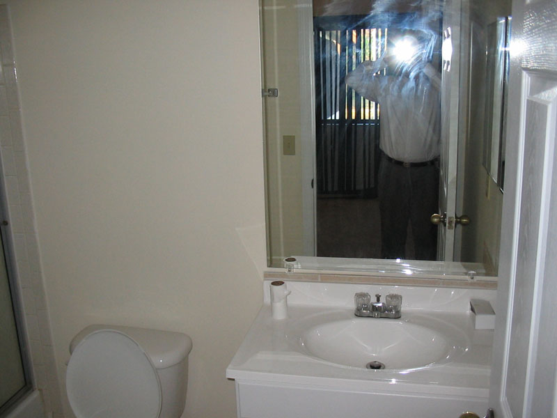 08-Guest-Bathroom