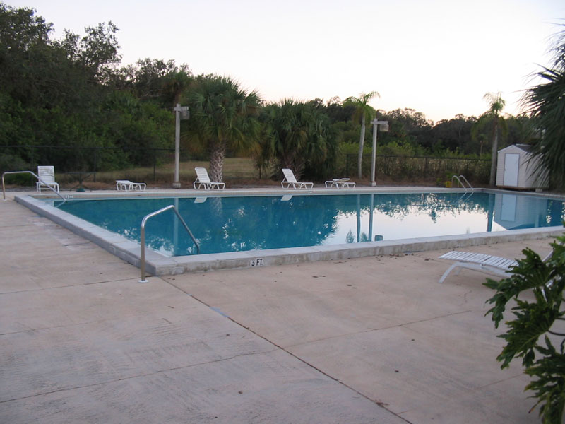14-Community-Pool