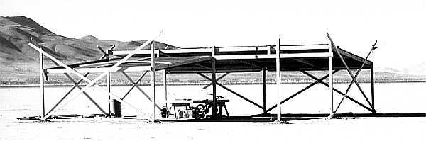 L-shaped shade structure