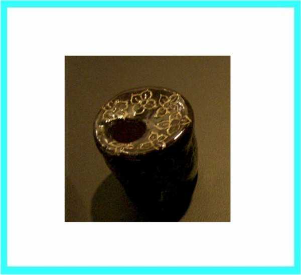 Johanne Labrecque - Vase noir