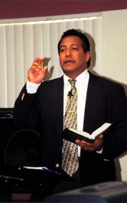 Pastor Mora