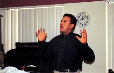 Pastor Esteban Romero (Hillsboro,Oregon)
