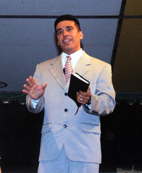 Pastor Rishard Rubi