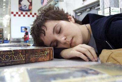 Zzz z ...