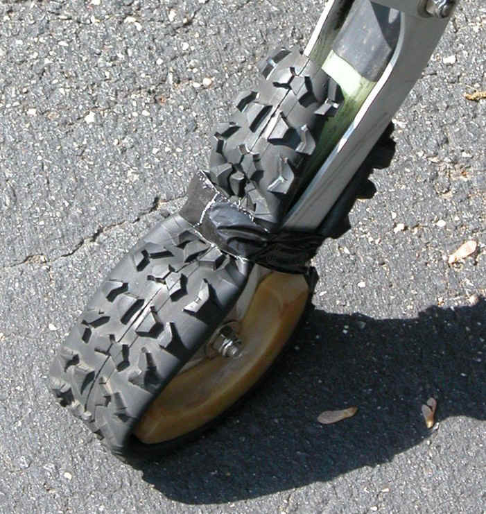 newsock.jpg (302447 bytes)