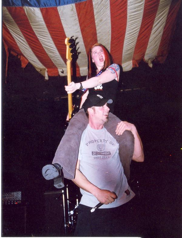 Click on this picture to go to The Moens Myspace~