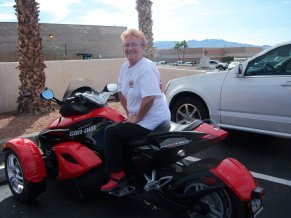 Bonnie and her Can-Am... Love ya Bud! When do we get a ride!? 