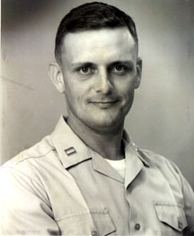 donaldcook1.jpg (12838 bytes)