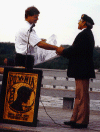 tomnike.gif (56949 bytes)