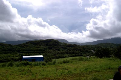 quietcountryside.jpg (16696 bytes)