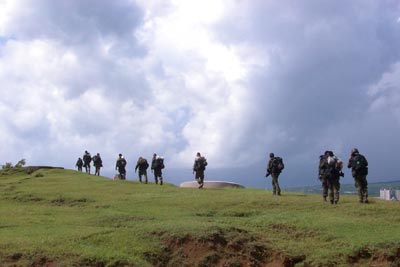 trudgingup.jpg (24675 bytes)