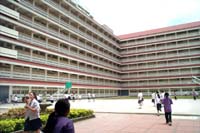 school4.jpg (12416 bytes)