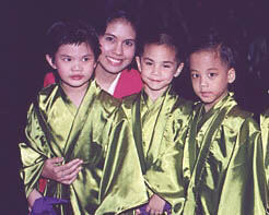 nong tham & friends