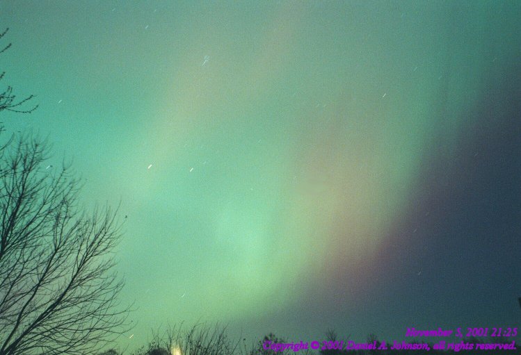 Northern Lights, November 05, 2001..........approx 21:25 CT
