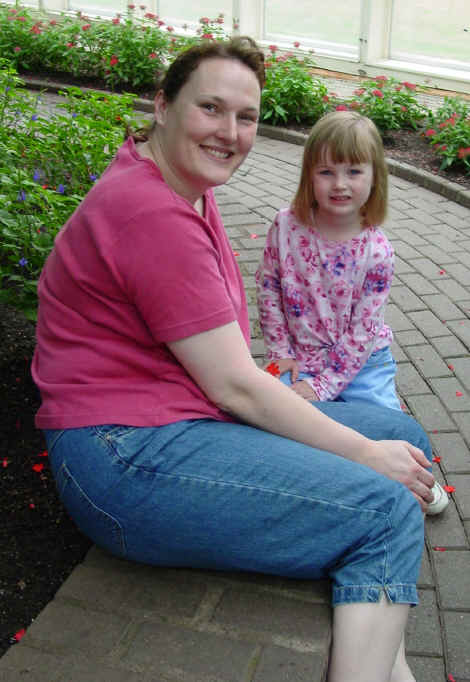 mommy-olivia032903.jpg (537989 bytes)