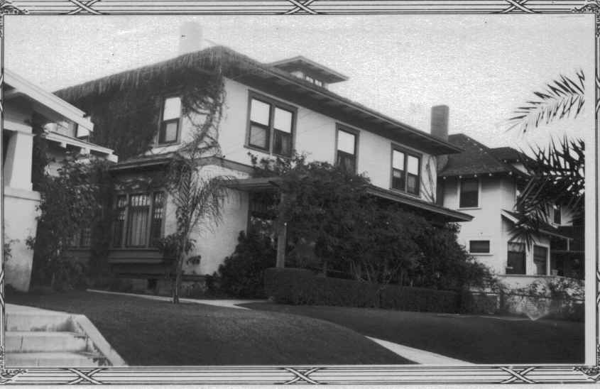 1322 Granada