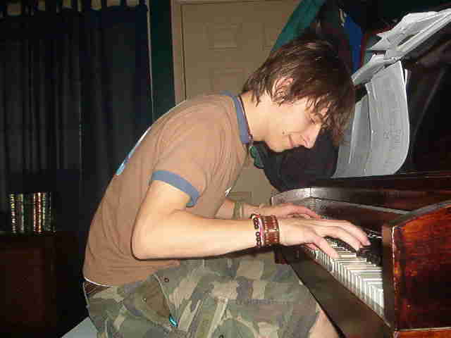 he plays piano, too