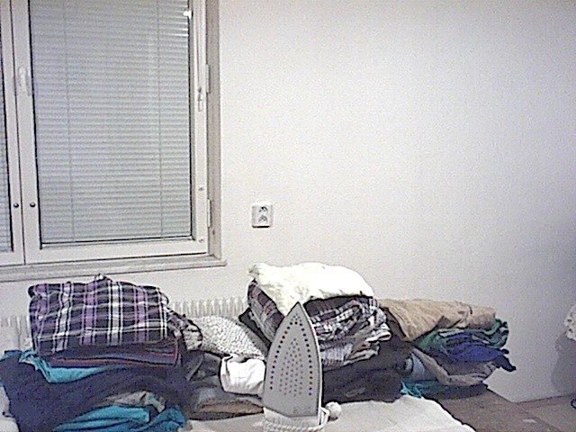 Ironing_InitialState.jpg (94632 bytes)