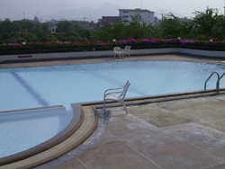 pool, fitness studio, 24 h security