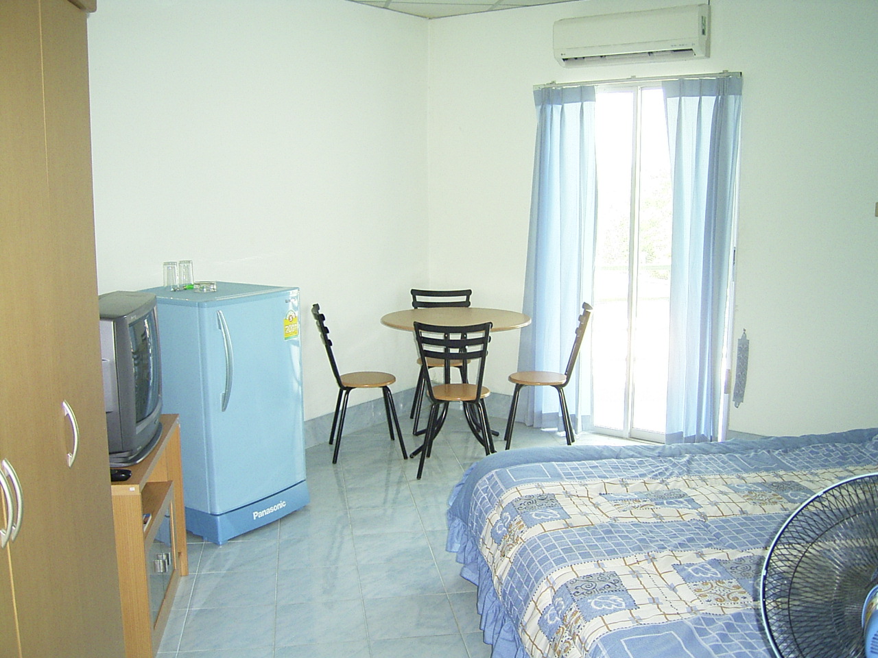 studio (28 m2, 4th floor)