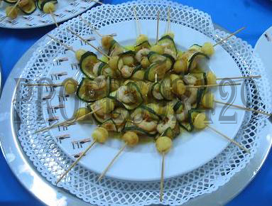 Pinchitos de gamba y calabac&iacute;n