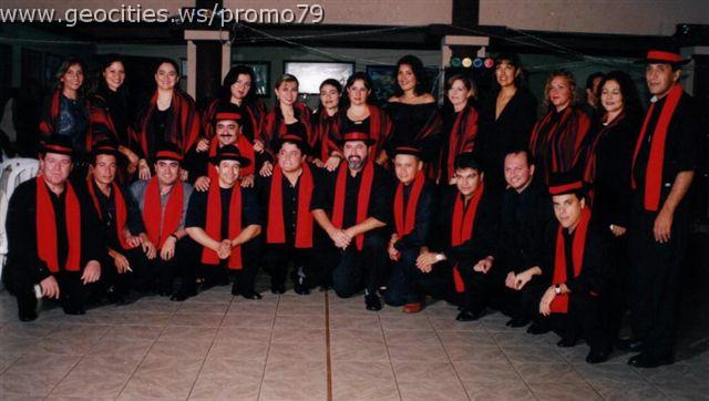 exalumnos_090602.jpg