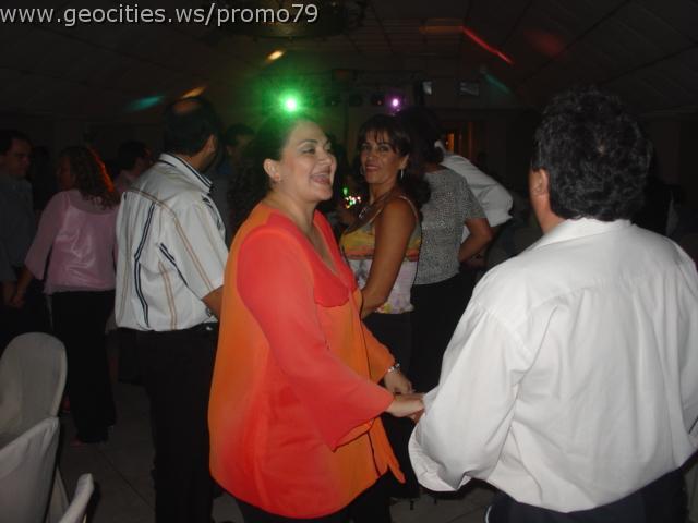 41_ya_puej_dito_baila.JPG